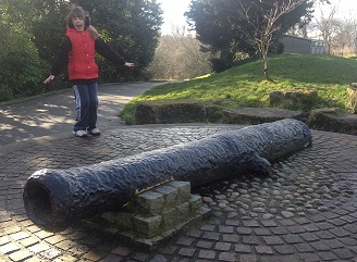 picture of and english civil war cannon
